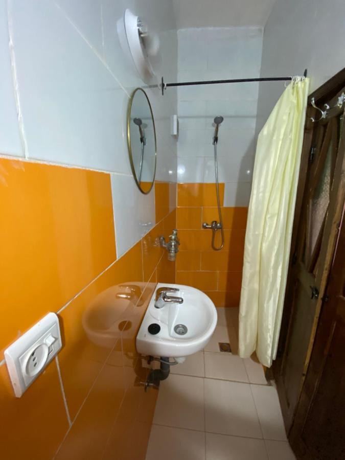Dar Essaouyry Bed & Breakfast Chefchaouen Bagian luar foto