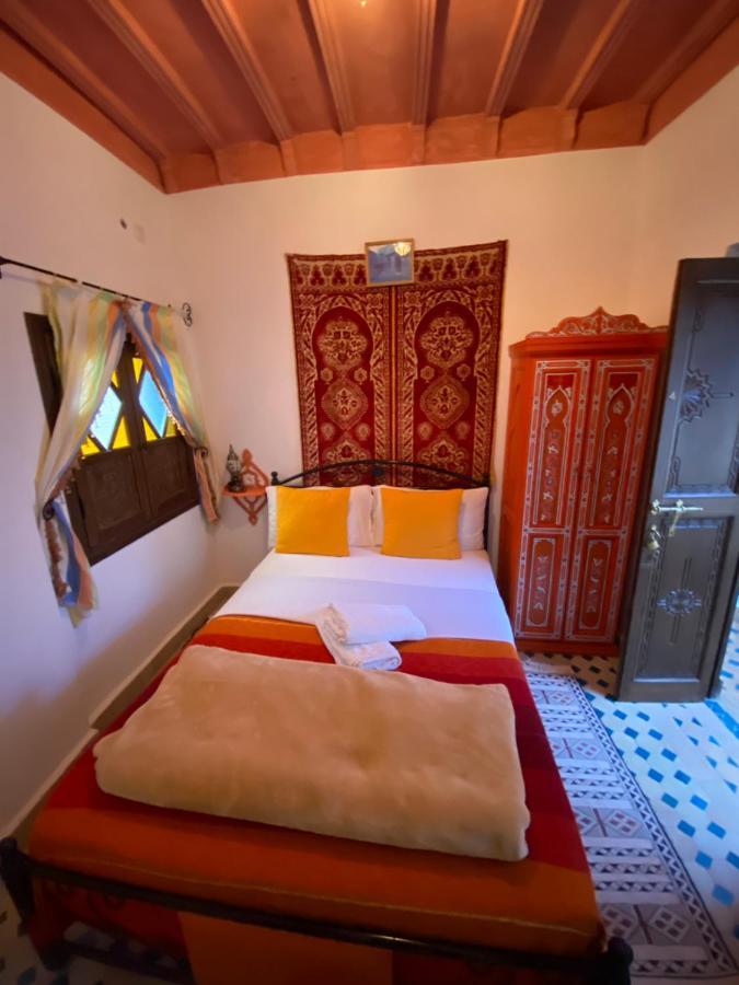 Dar Essaouyry Bed & Breakfast Chefchaouen Bagian luar foto